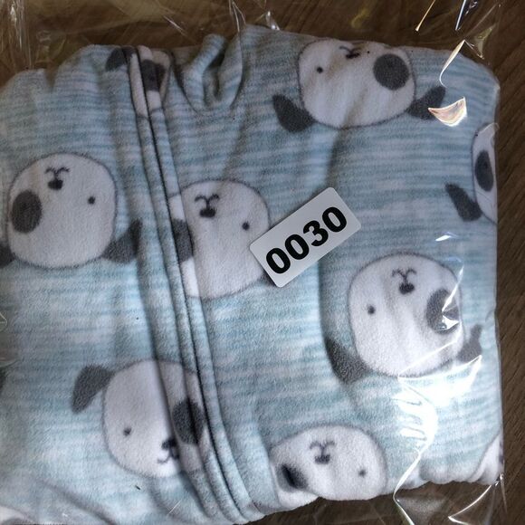 📳 Carters | 2 Fleece Sleepers - Picture 5 of 5